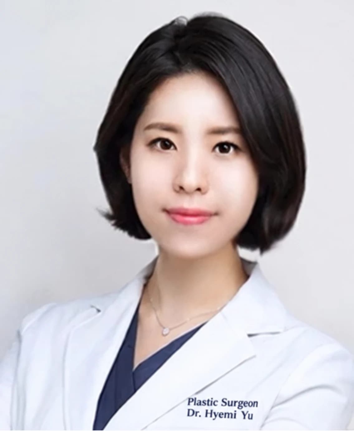 Source profile portrait of Dr. Hyemi Yu, plastic surgeon