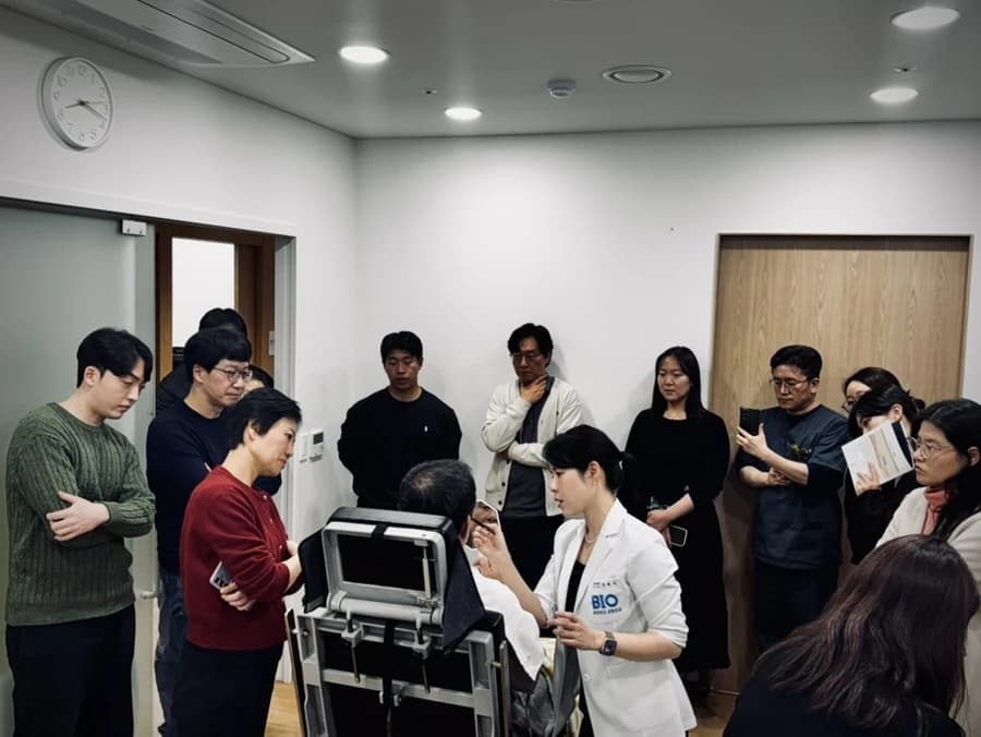 원문 학회·교육 현장 자료 — 발표 이력과 재게시 권한 검수 대상